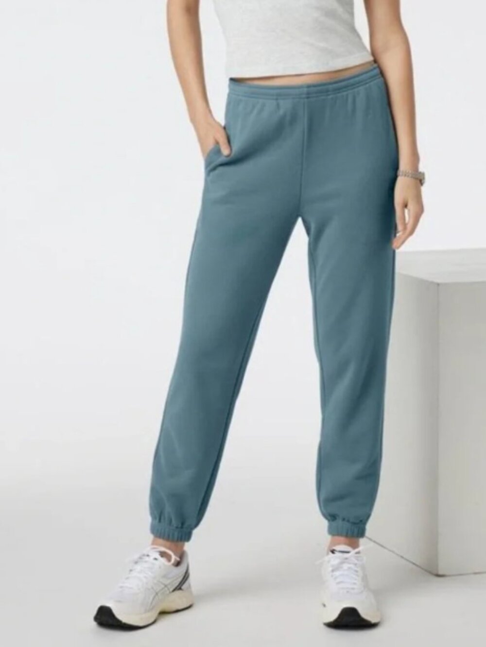Vuori Sedona Lake Blue Terry Jogger XL